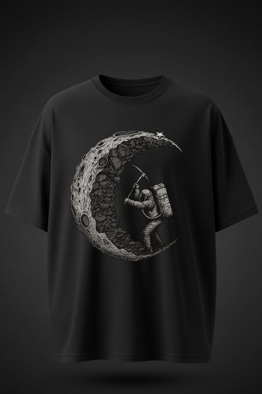 Oversized Breaking Moon Print T-Shirt – Unisex Streetwear